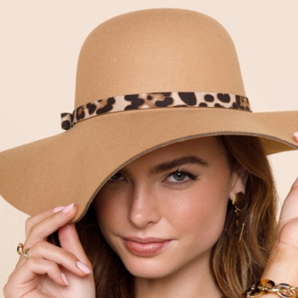 MARCUS ADLER Leopard‎ Bow Band Panama Hat.
